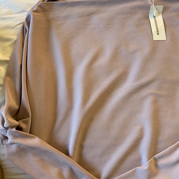 Top - Picture 3 of 3